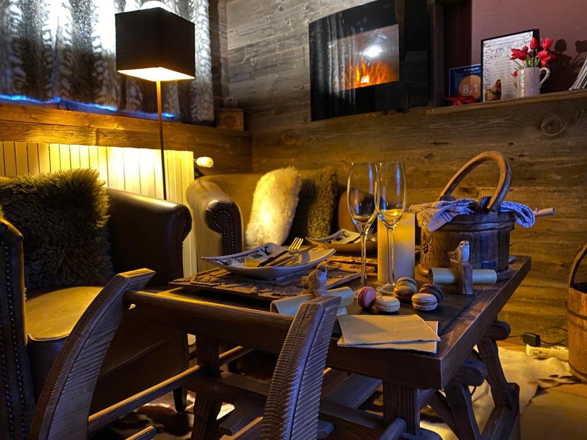 Micro-Lodge, Le Petit Nid D'Amour Montriond Exterior photo
