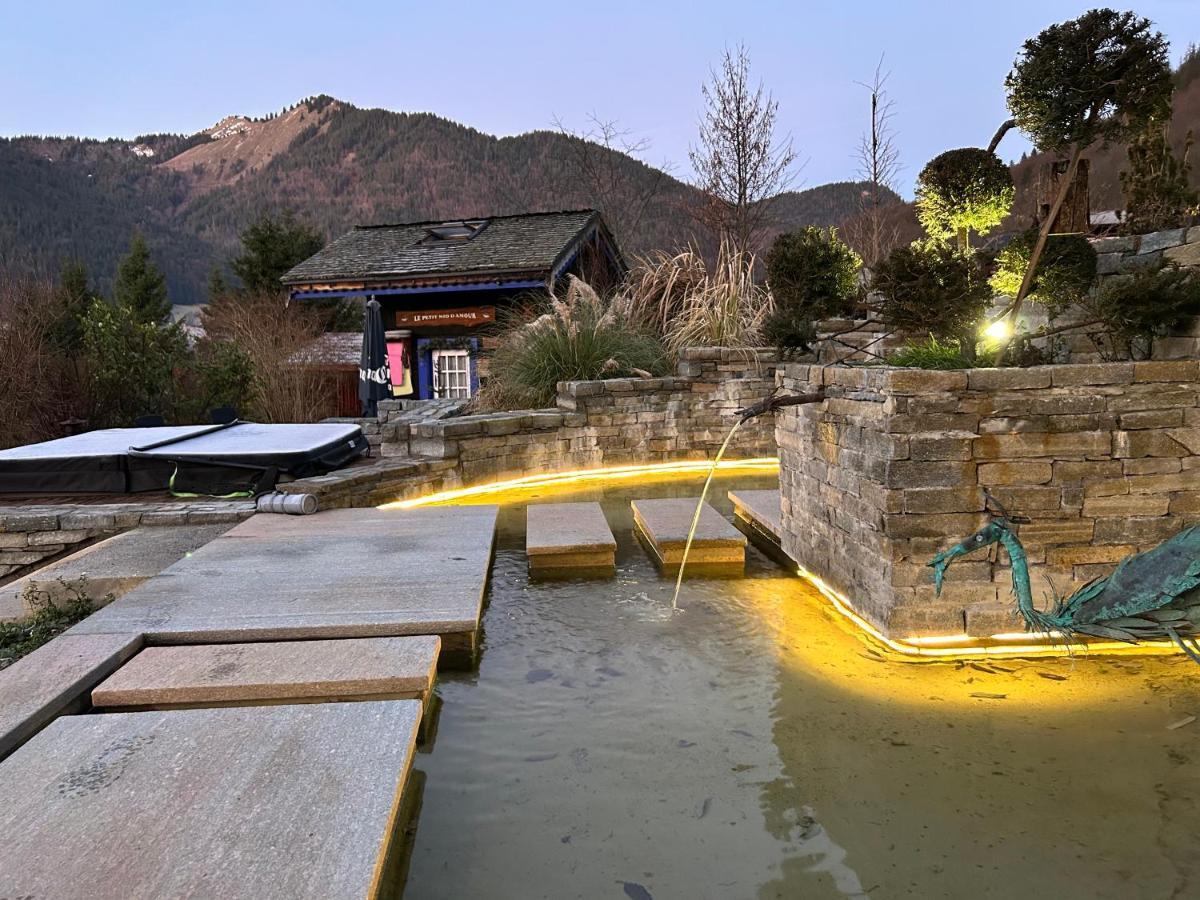 Micro-Lodge, Le Petit Nid D'Amour Montriond Exterior photo