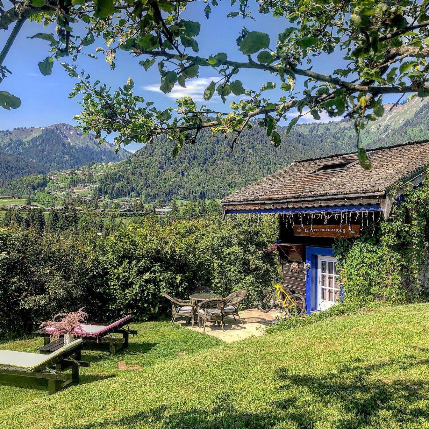 Micro-Lodge, Le Petit Nid D'Amour Montriond Exterior photo